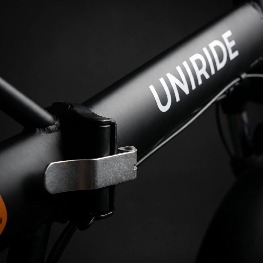 Foldable steel frame